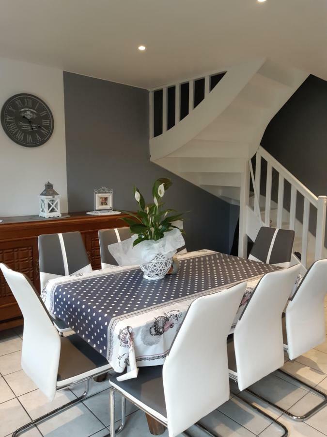 Cosy Maison 3 Chambres Honfleur Jardin, Parking Prive Et Jacuzzi Exterior photo